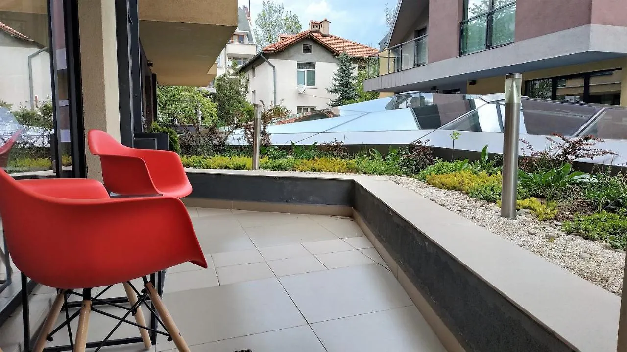 Baratero Club Apartments Private Parking Ev Points Sofya 0*,